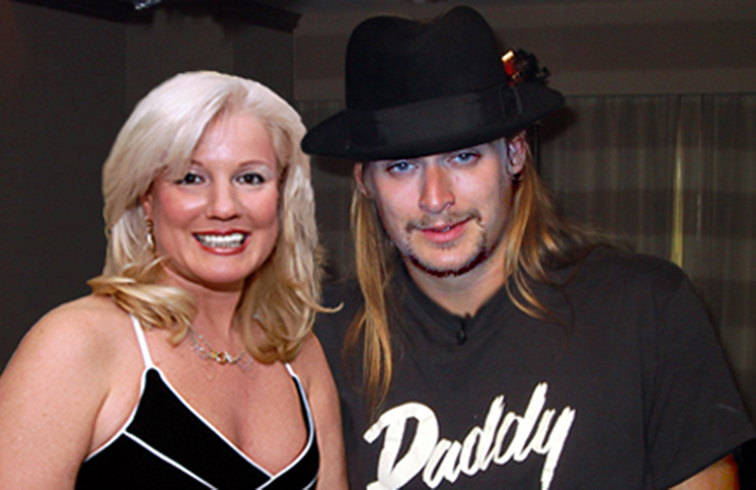 KidRockwithDaphne2002001a