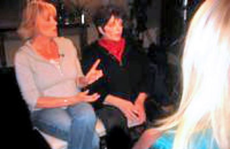 Liza_Minelli_Lorna_Luft_Daphne_Barak_Filmingr