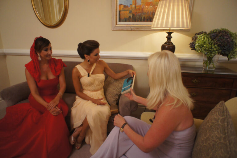 Daphne Barak interviews Eva Langoria